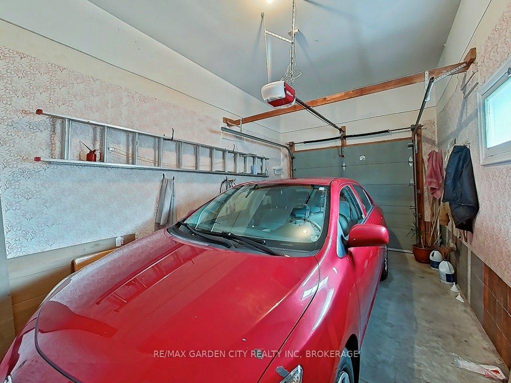 Photo 37 of 64 Dorothy Street, St. Catharines, Lakeport — HOMEH