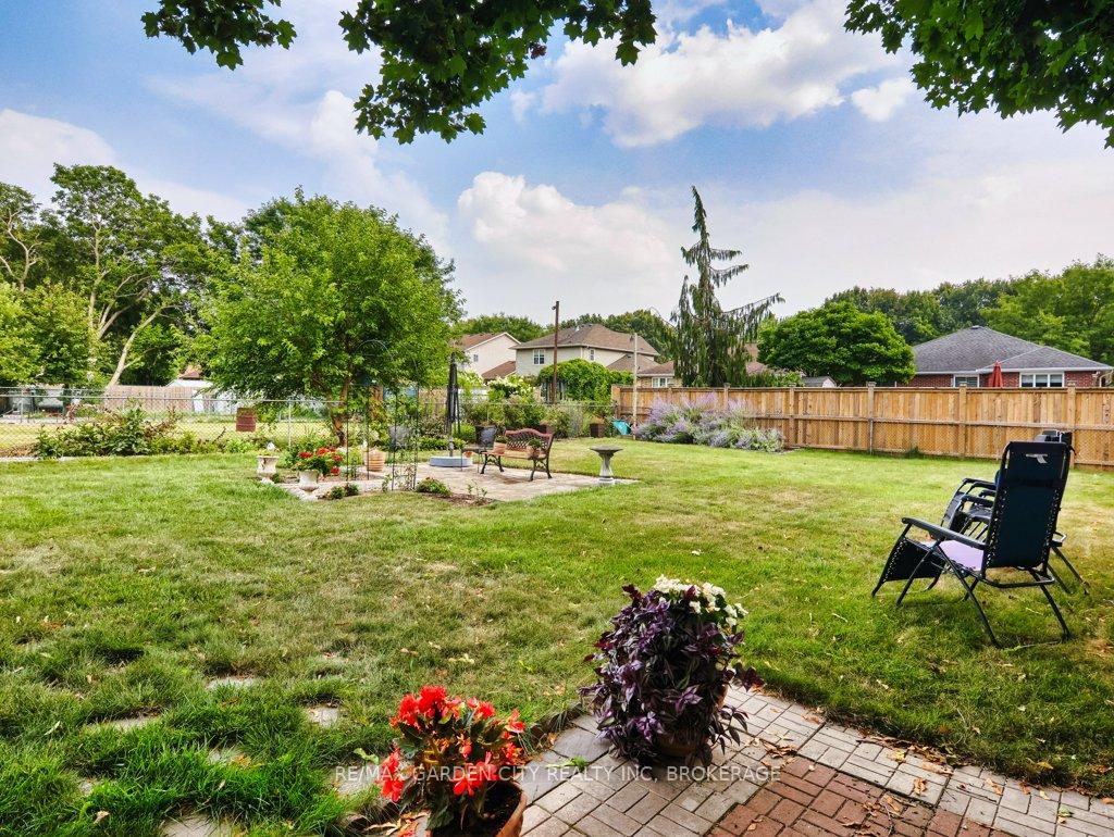 Photo 40 of 64 Dorothy Street, St. Catharines, Lakeport — HOMEH