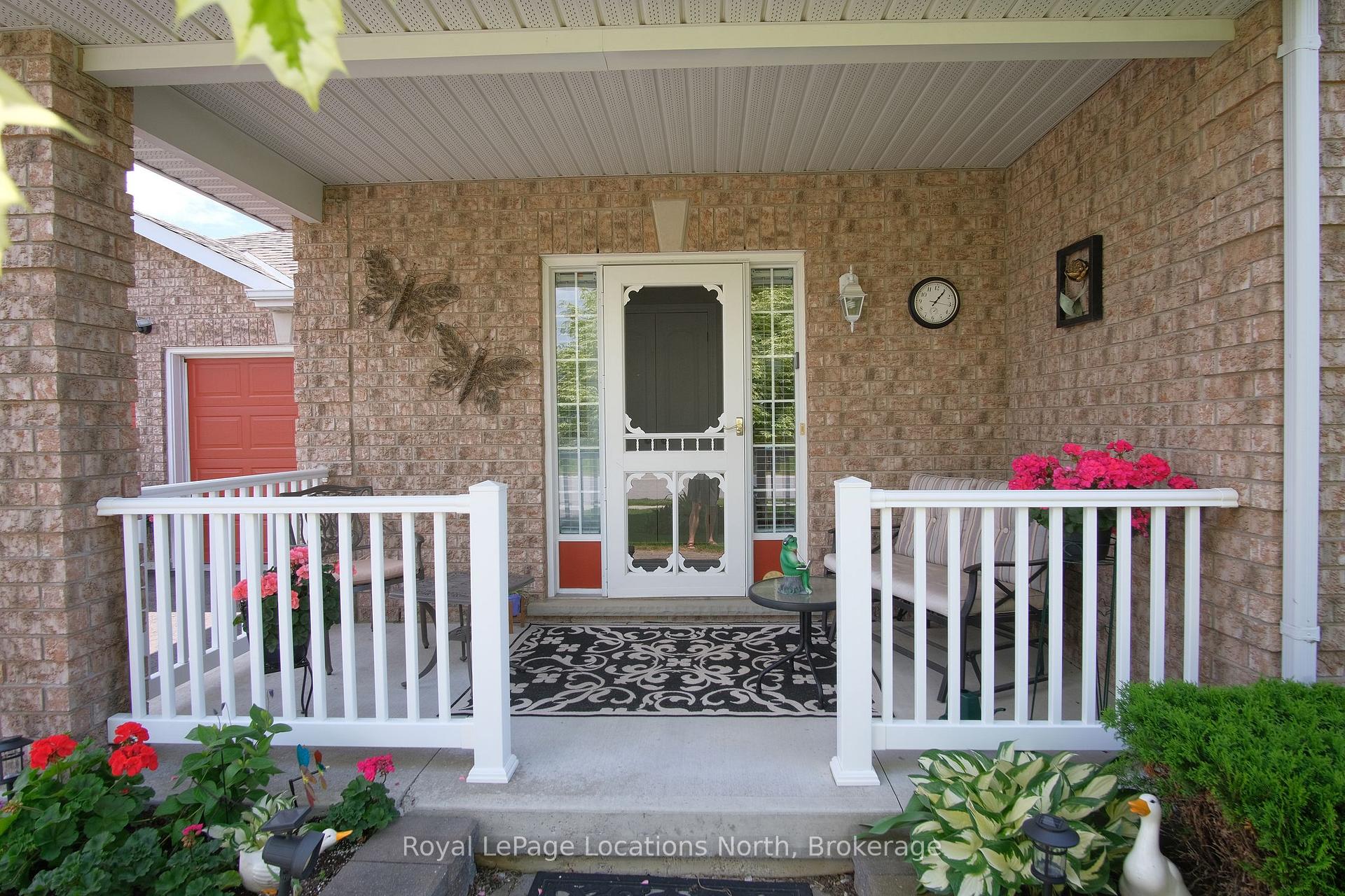 Photo 5 of 19 Whitfield Crescent, Springwater, Elmvale — HOMEH