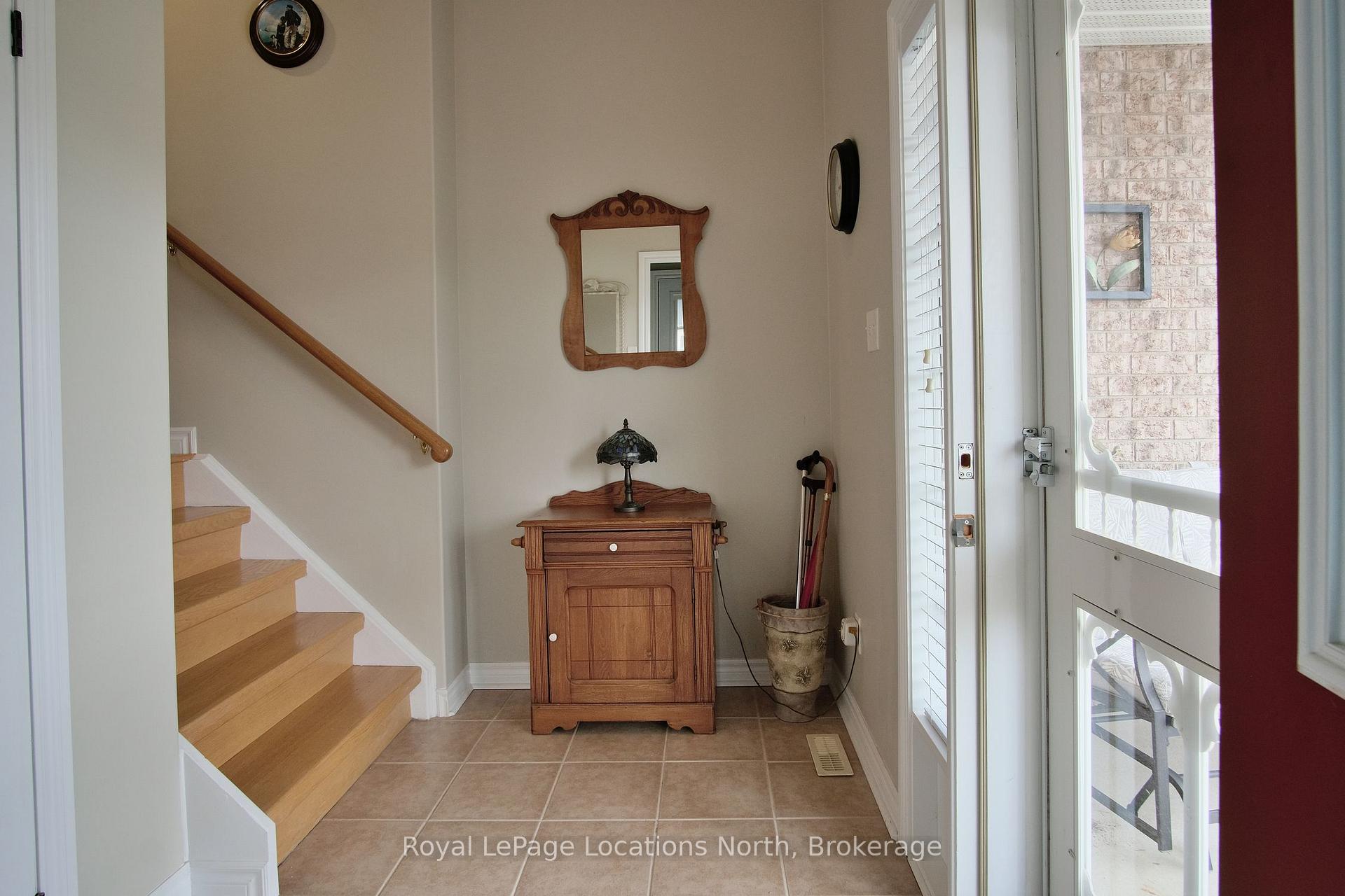 Photo 9 of 19 Whitfield Crescent, Springwater, Elmvale — HOMEH