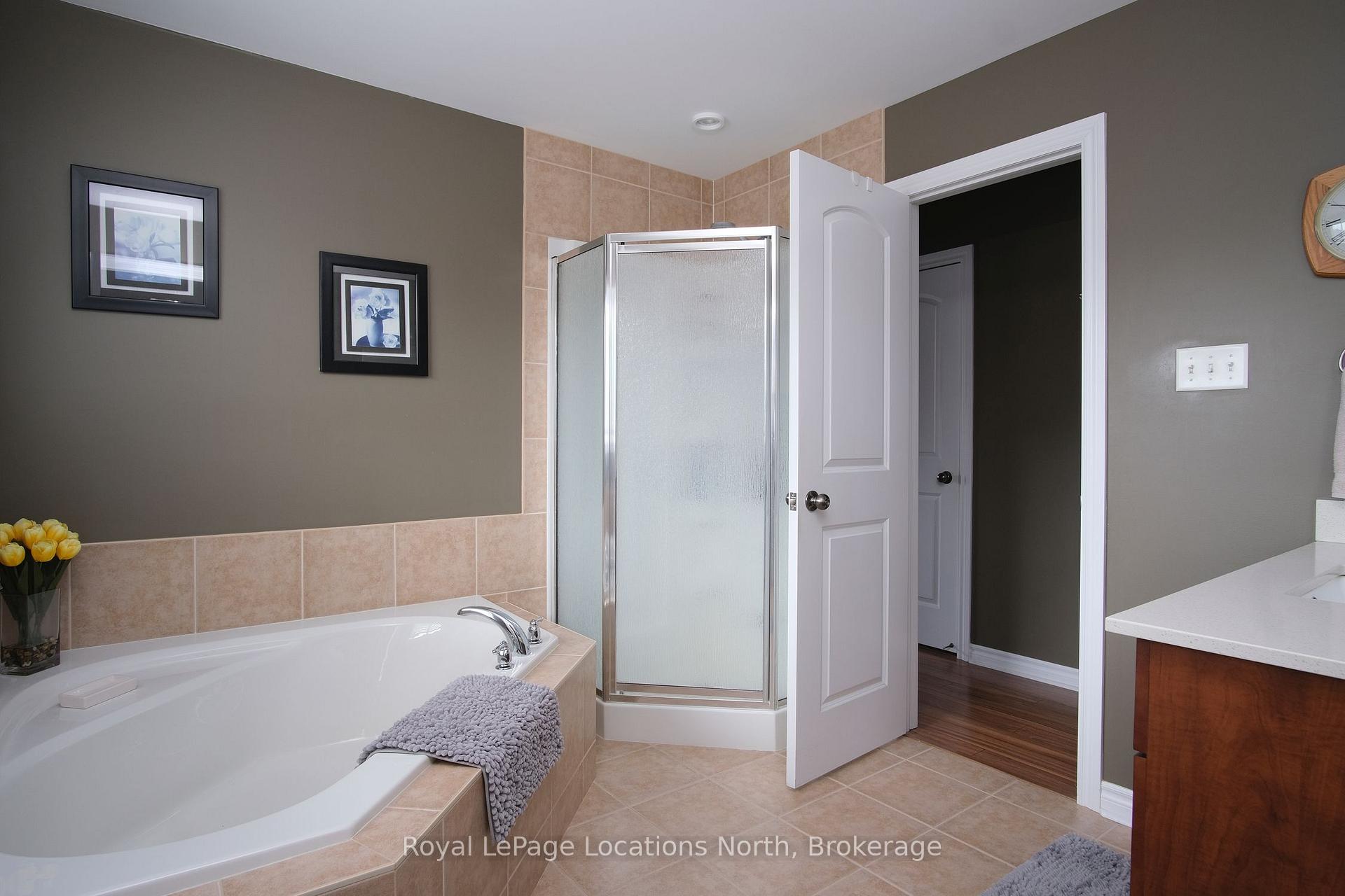 Photo 19 of 19 Whitfield Crescent, Springwater, Elmvale — HOMEH