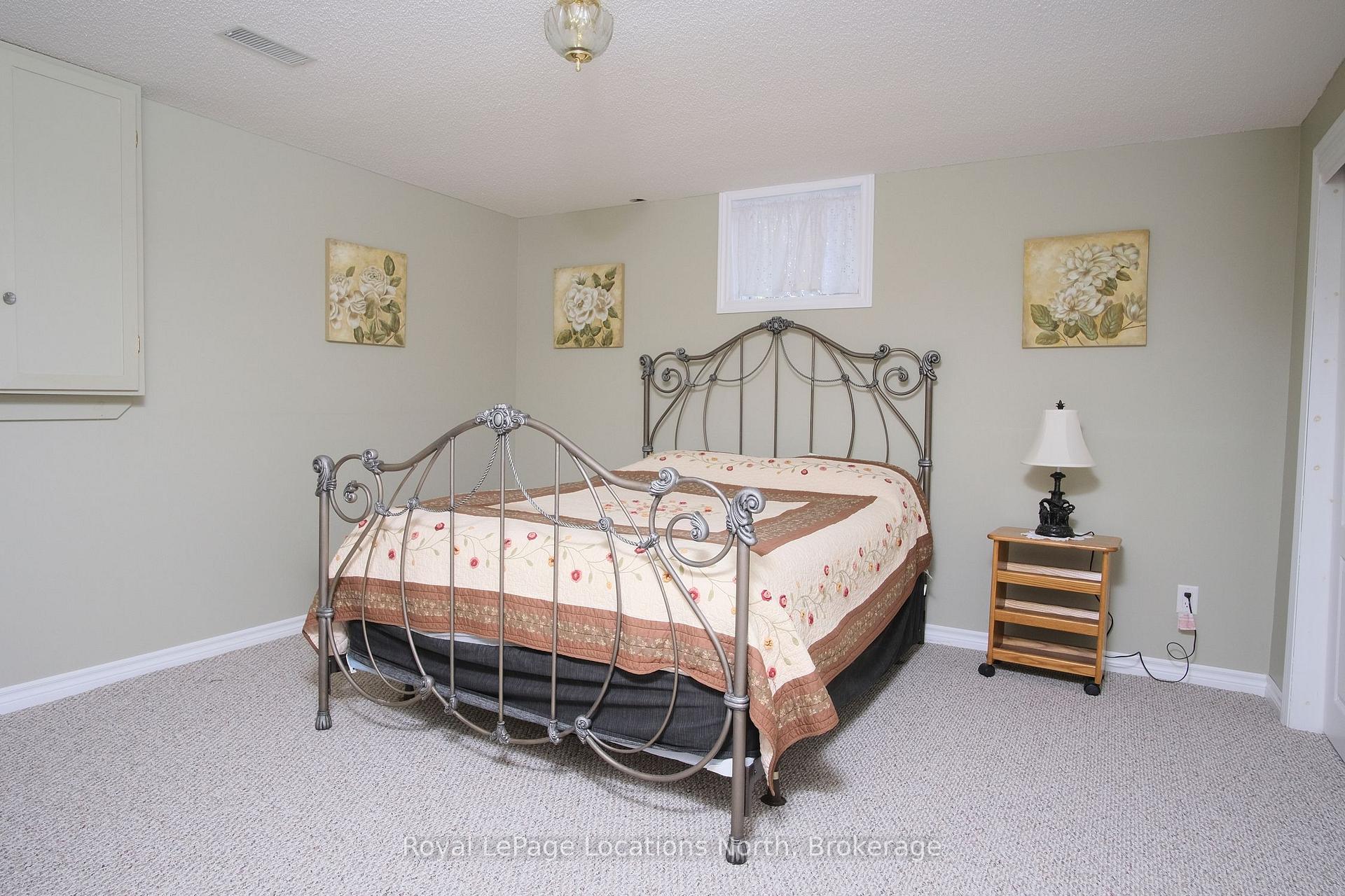Photo 29 of 19 Whitfield Crescent, Springwater, Elmvale — HOMEH