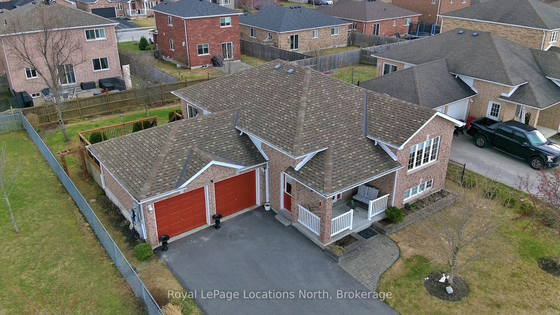 Photo 32 of 19 Whitfield Crescent, Springwater, Elmvale — HOMEH