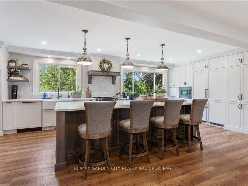 Photo 5 of 226 Riverview Boulevard, St. Catharines, Glendale/Glenridge — HOMEH