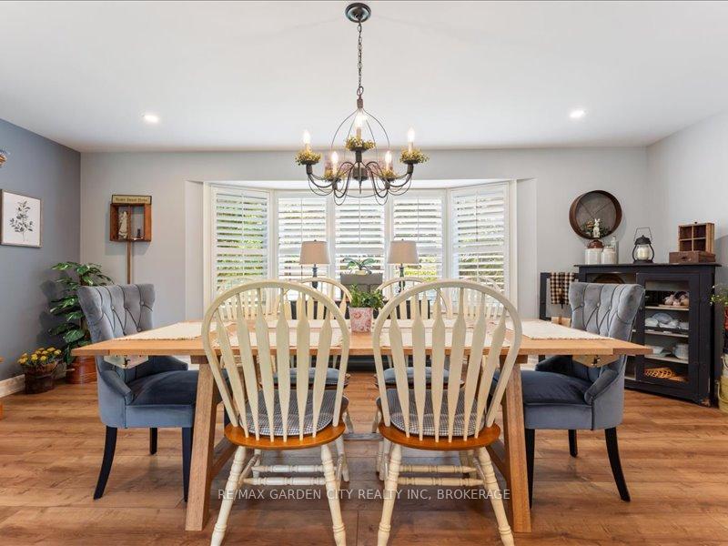 Photo 11 of 226 Riverview Boulevard, St. Catharines, Glendale/Glenridge — HOMEH