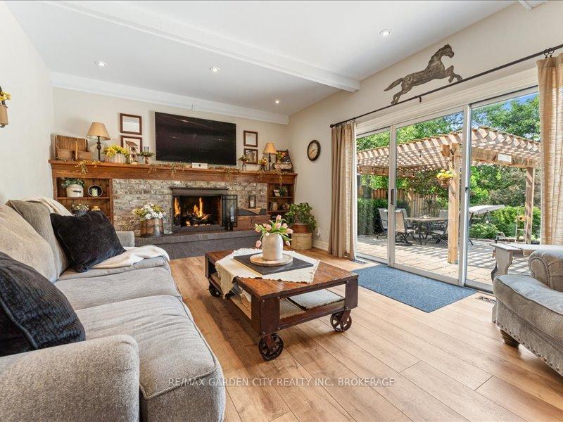 Photo 13 of 226 Riverview Boulevard, St. Catharines, Glendale/Glenridge — HOMEH
