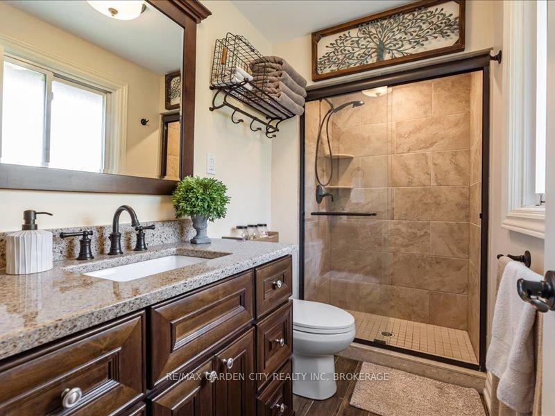 Photo 18 of 226 Riverview Boulevard, St. Catharines, Glendale/Glenridge — HOMEH