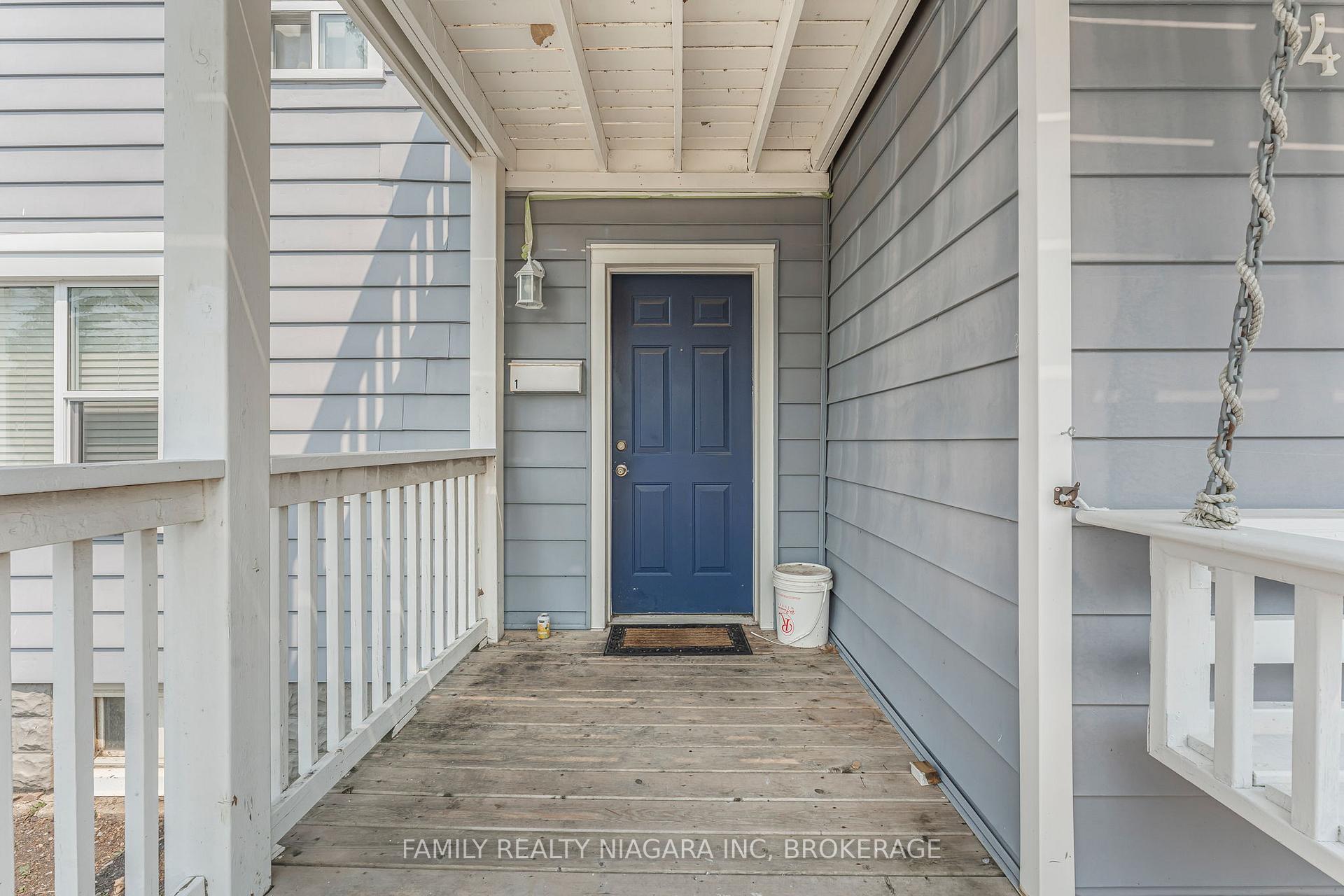 Photo 18 of 45 Almond Street, St. Catharines, Secord Woods — HOMEH