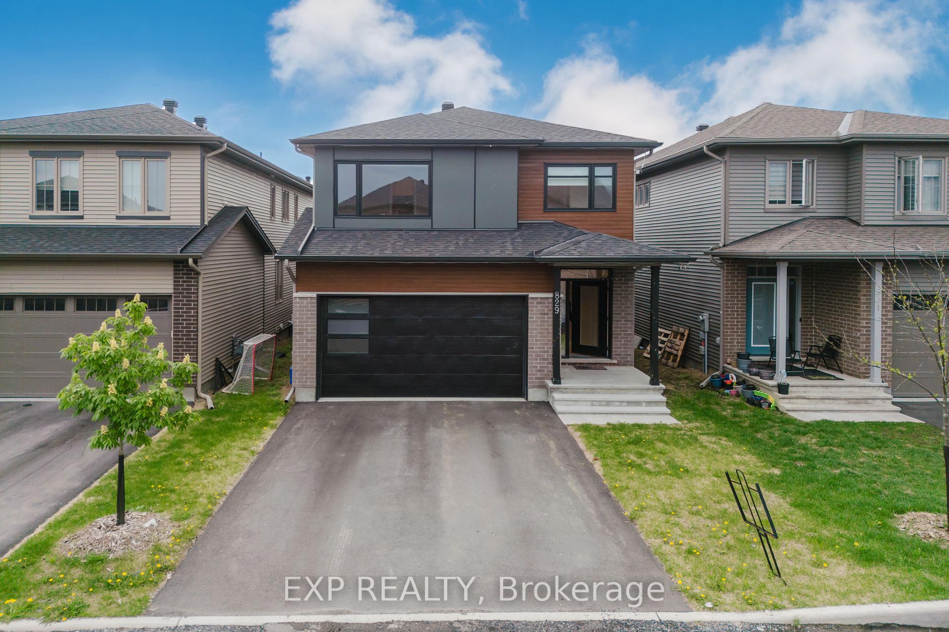 Front of 829 Sendero Way
