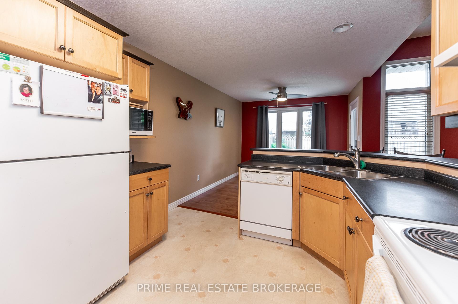 Photo 14 of 44 Riverbank Drive, St. Thomas — HOMEH