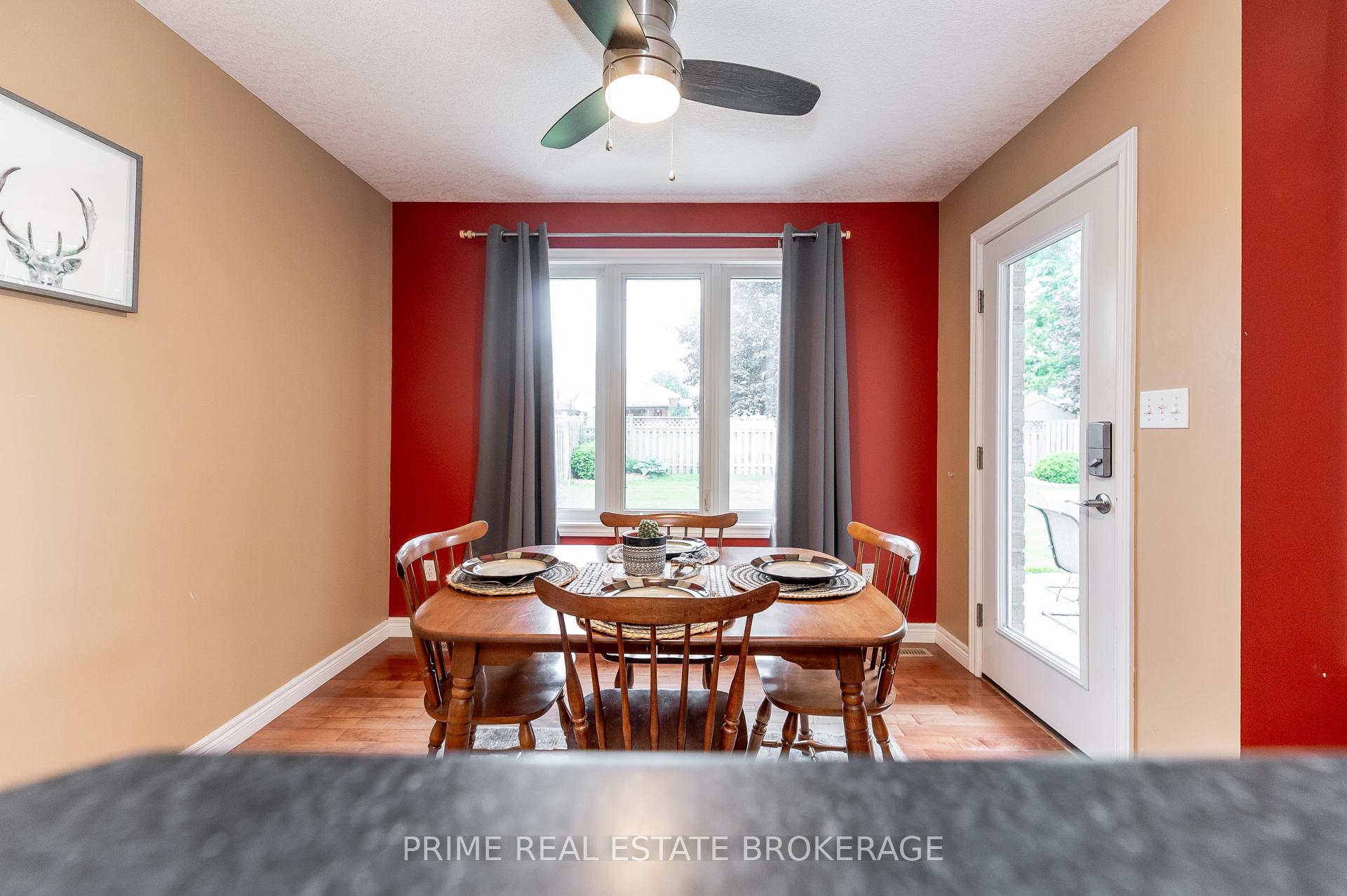 Photo 16 of 44 Riverbank Drive, St. Thomas — HOMEH