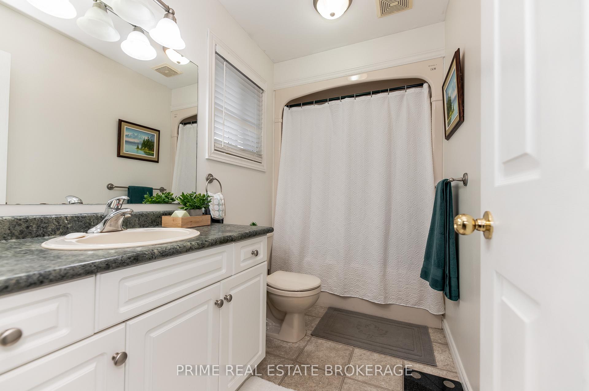 Photo 24 of 44 Riverbank Drive, St. Thomas — HOMEH