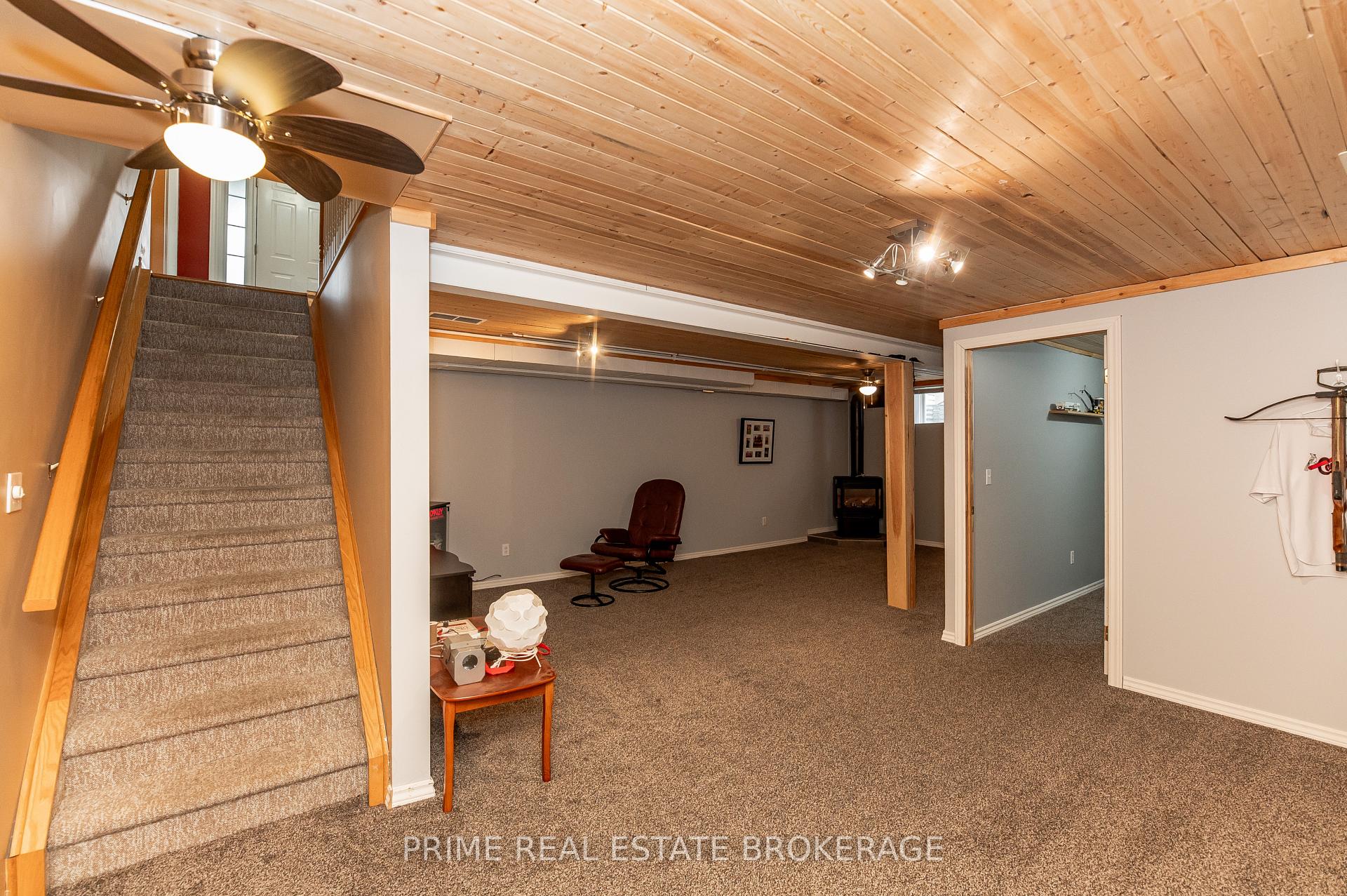 Photo 29 of 44 Riverbank Drive, St. Thomas — HOMEH