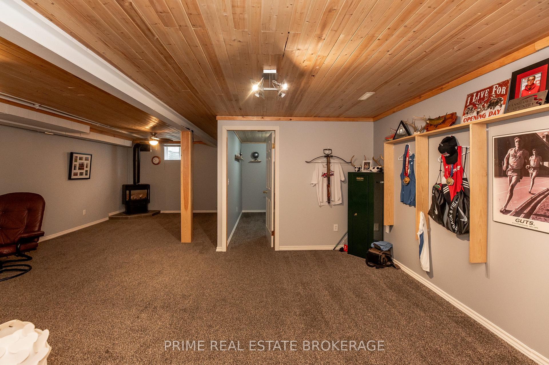 Photo 30 of 44 Riverbank Drive, St. Thomas — HOMEH