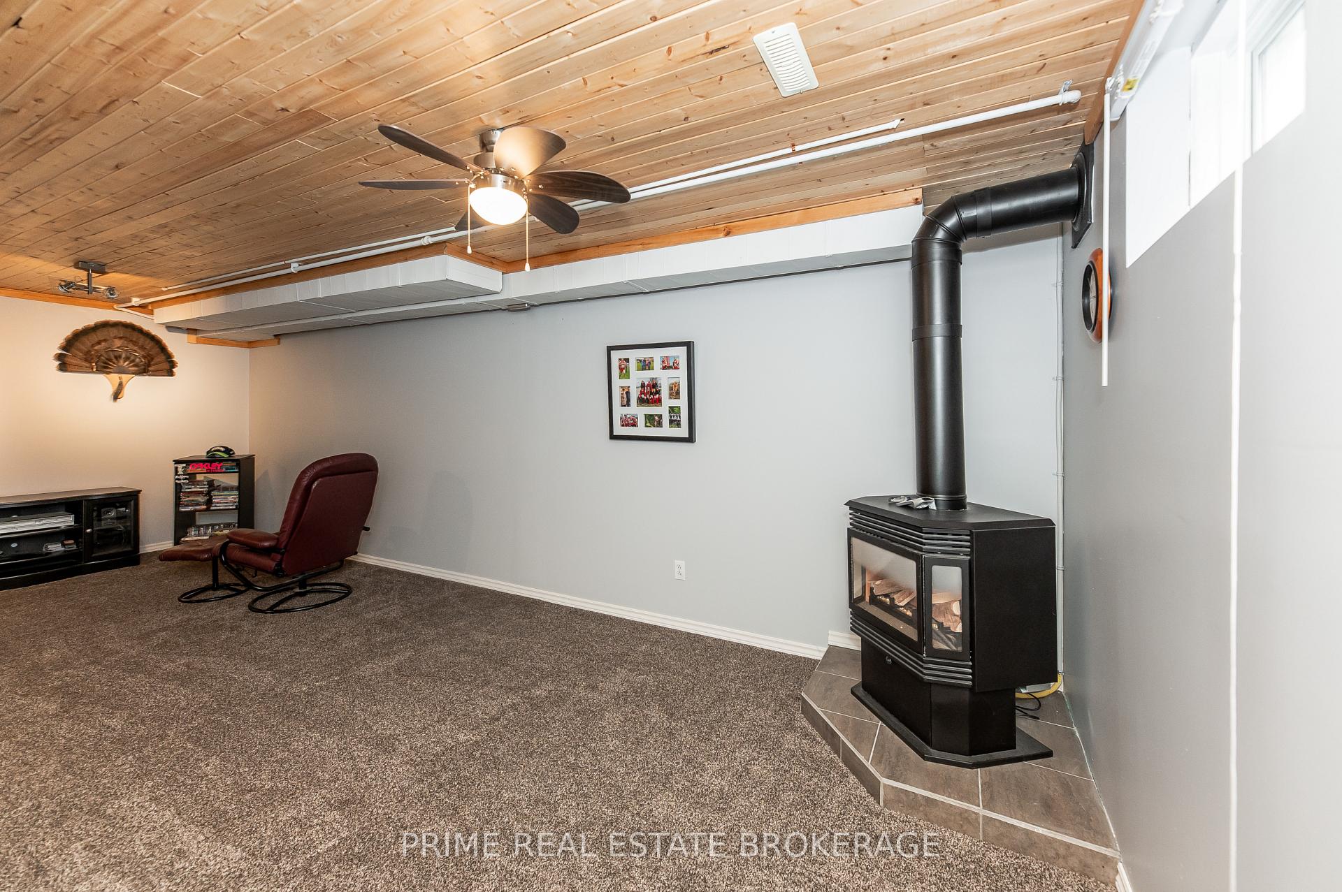 Photo 33 of 44 Riverbank Drive, St. Thomas — HOMEH