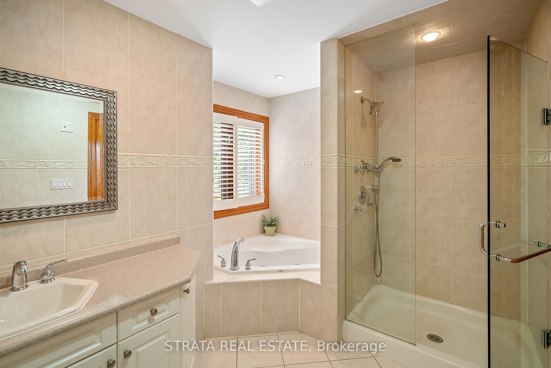 Photo 20 of 51 Breckenridge Boulevard, St. Catharines, Grapeview — HOMEH