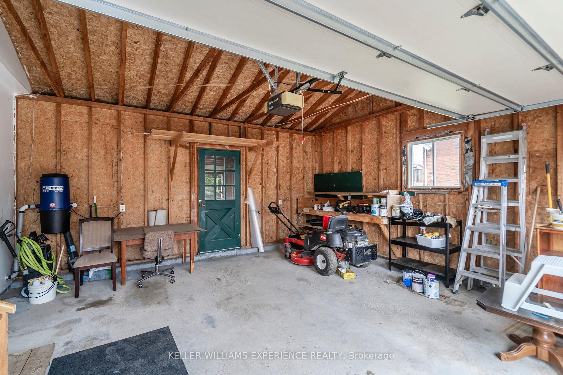 Photo 27 of 14 Glenview Avenue, Springwater, Elmvale — HOMEH