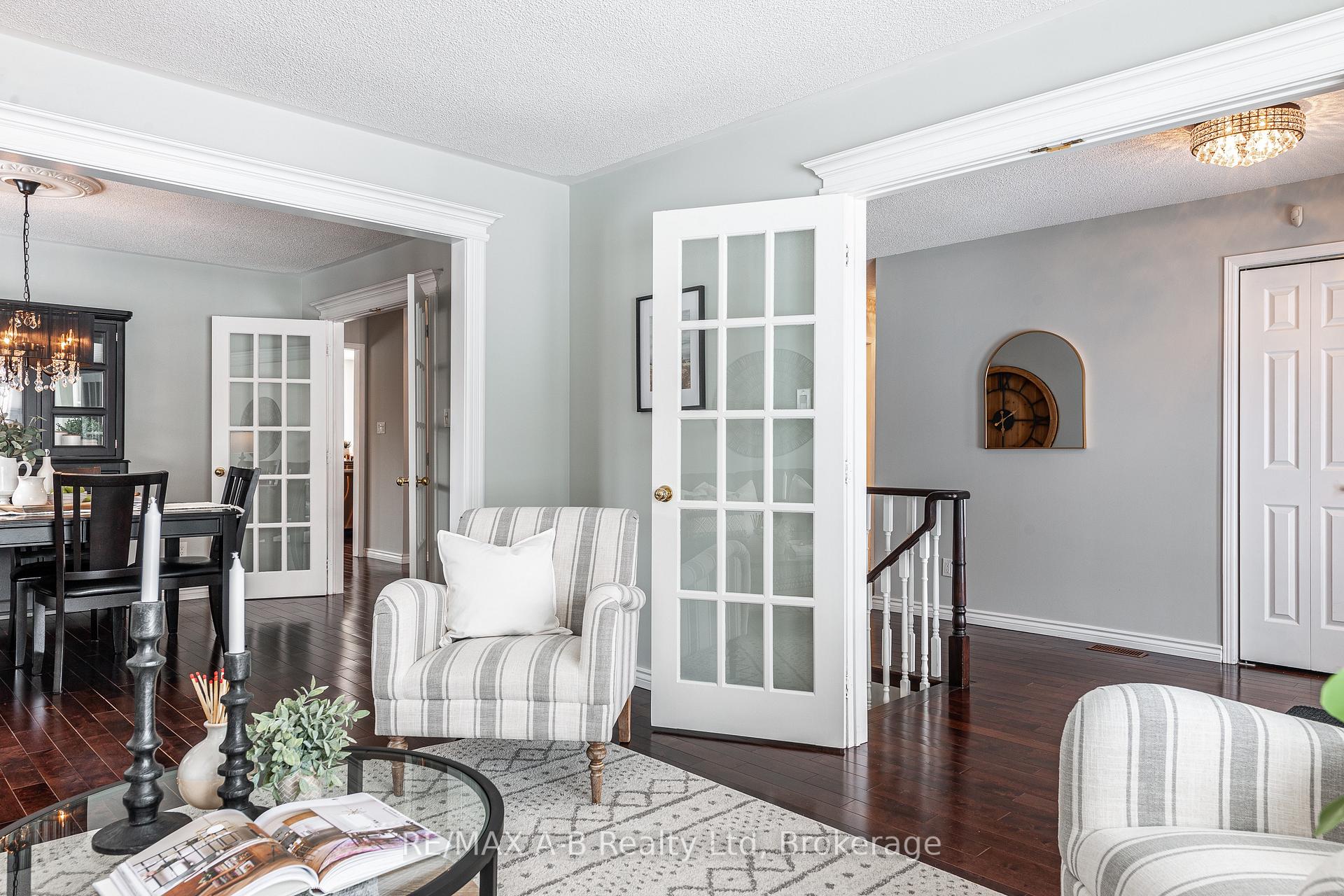 Photo 7 of 30 Nicholson Crescent, Springwater, Snow Valley — HOMEH