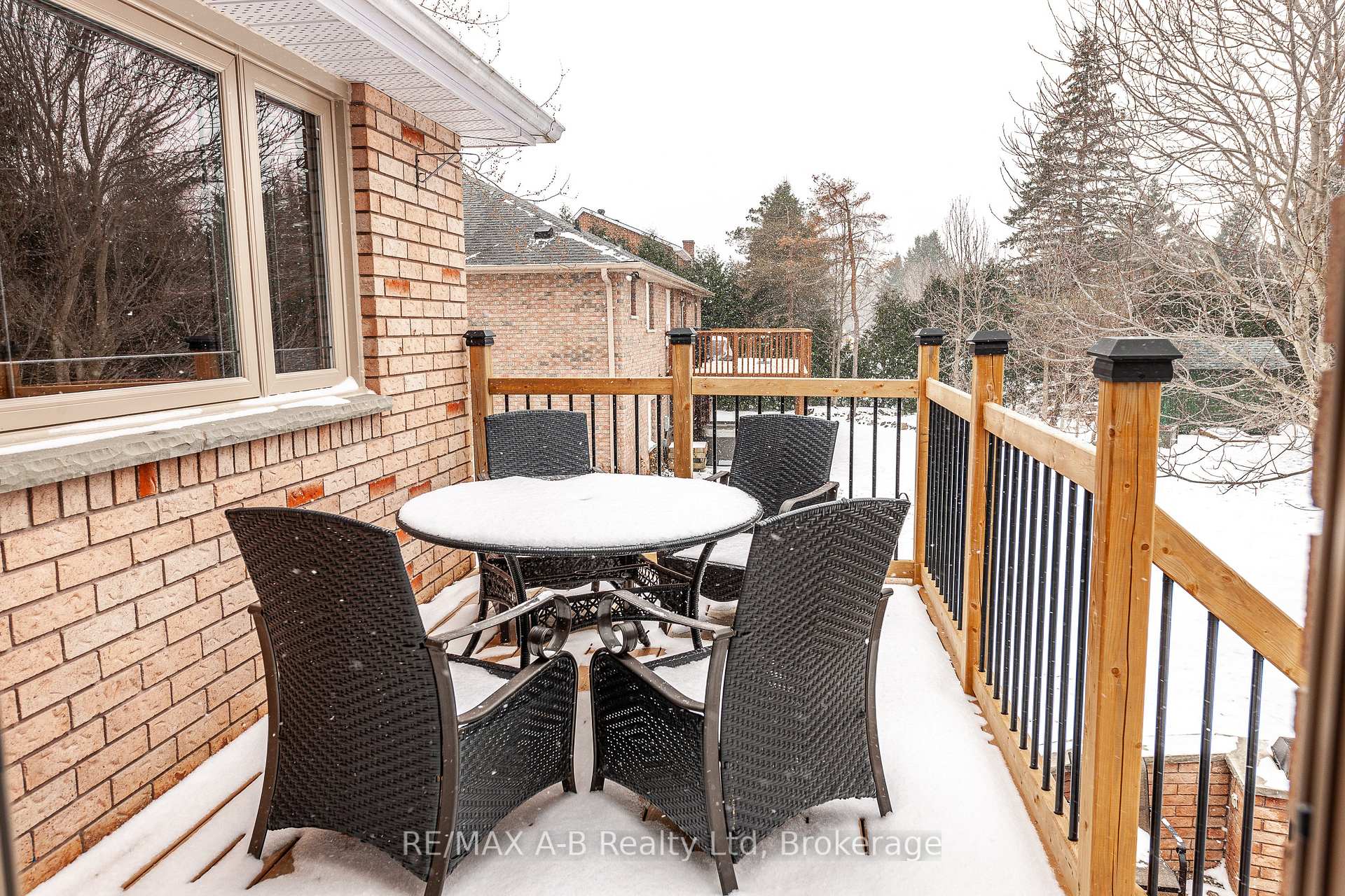 Photo 17 of 30 Nicholson Crescent, Springwater, Snow Valley — HOMEH