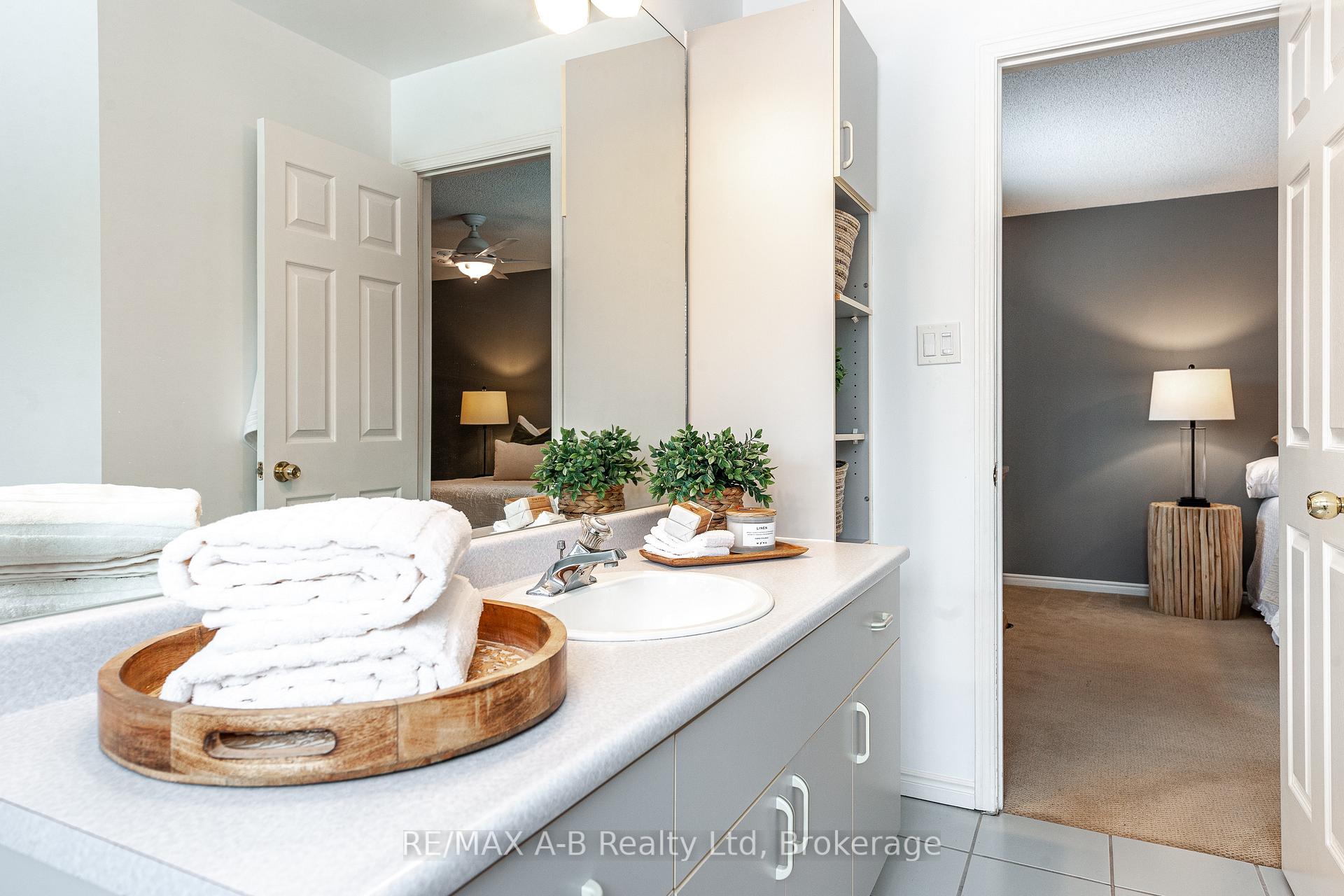 Photo 28 of 30 Nicholson Crescent, Springwater, Snow Valley — HOMEH