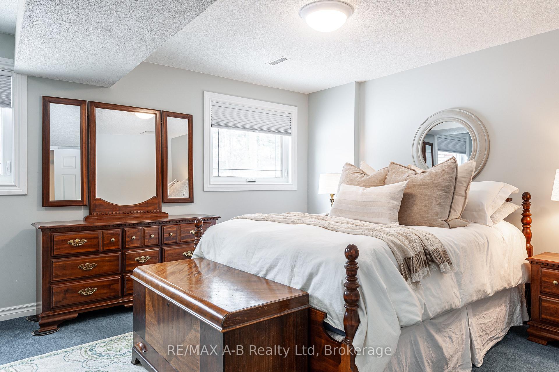 Photo 43 of 30 Nicholson Crescent, Springwater, Snow Valley — HOMEH