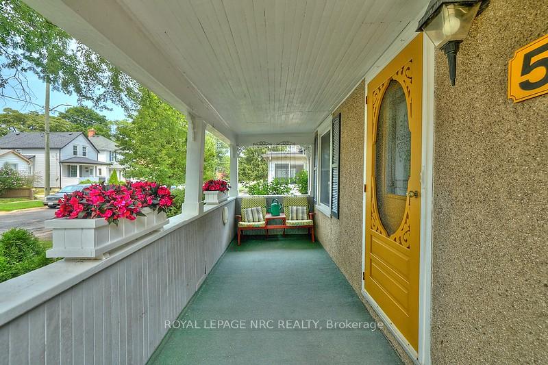 Photo 4 of 54 Henry Street, St. Catharines, Downtown — HOMEH