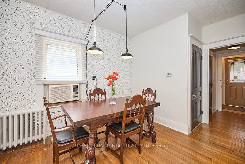 Photo 10 of 54 Henry Street, St. Catharines, Downtown — HOMEH