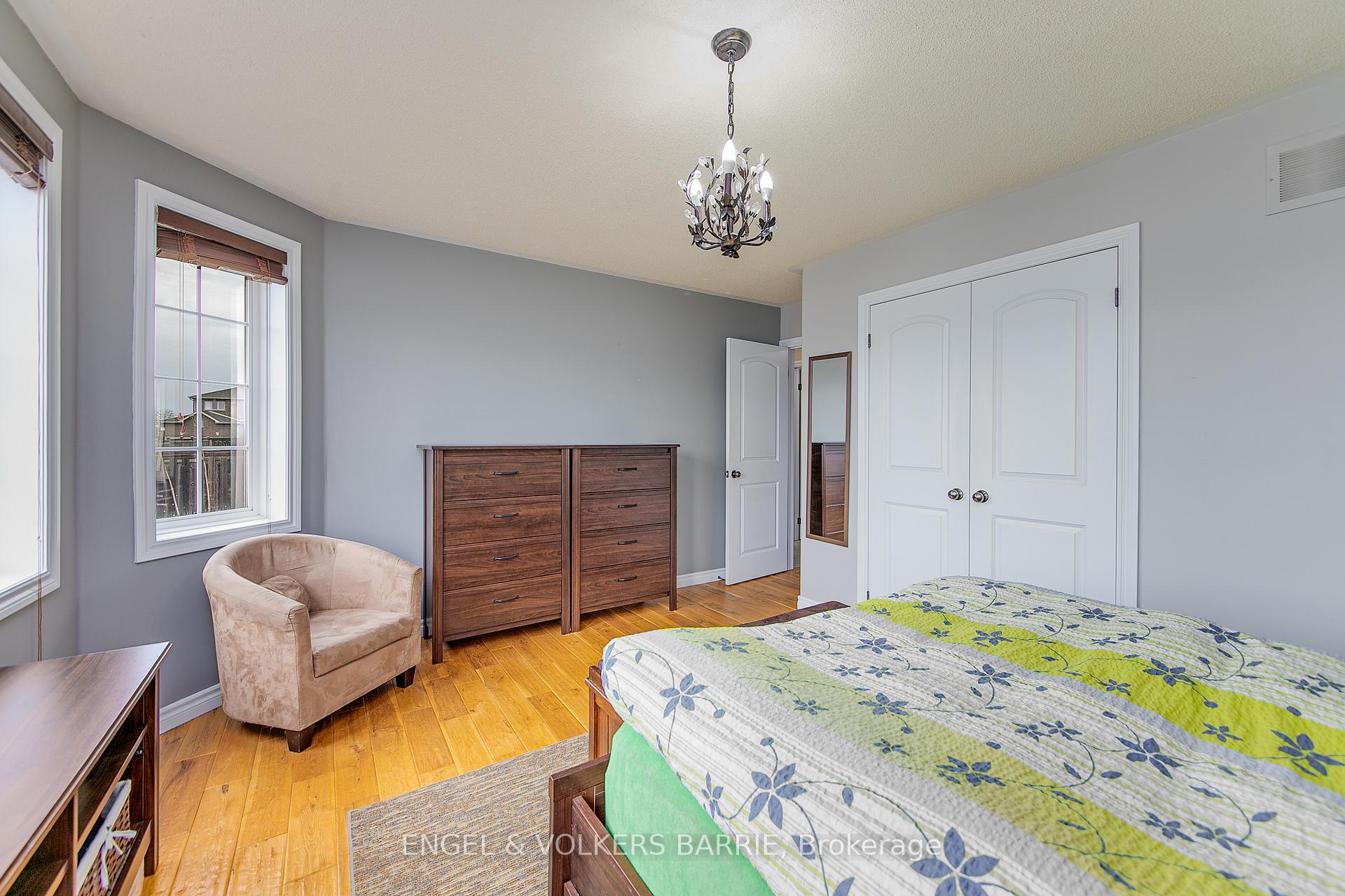 Photo 21 of 6 Whitfield Crescent, Springwater, Elmvale — HOMEH