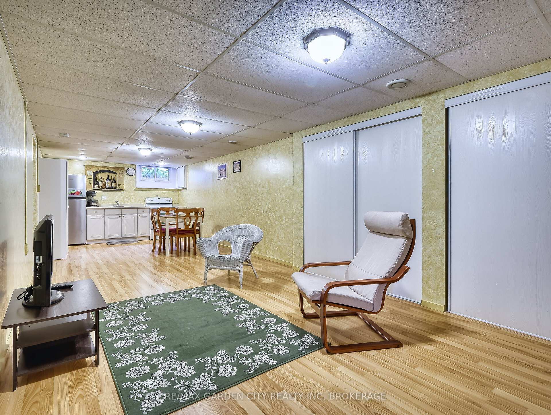 Photo 32 of 9 Champa Drive, St. Catharines, Vine/Linwell — HOMEH