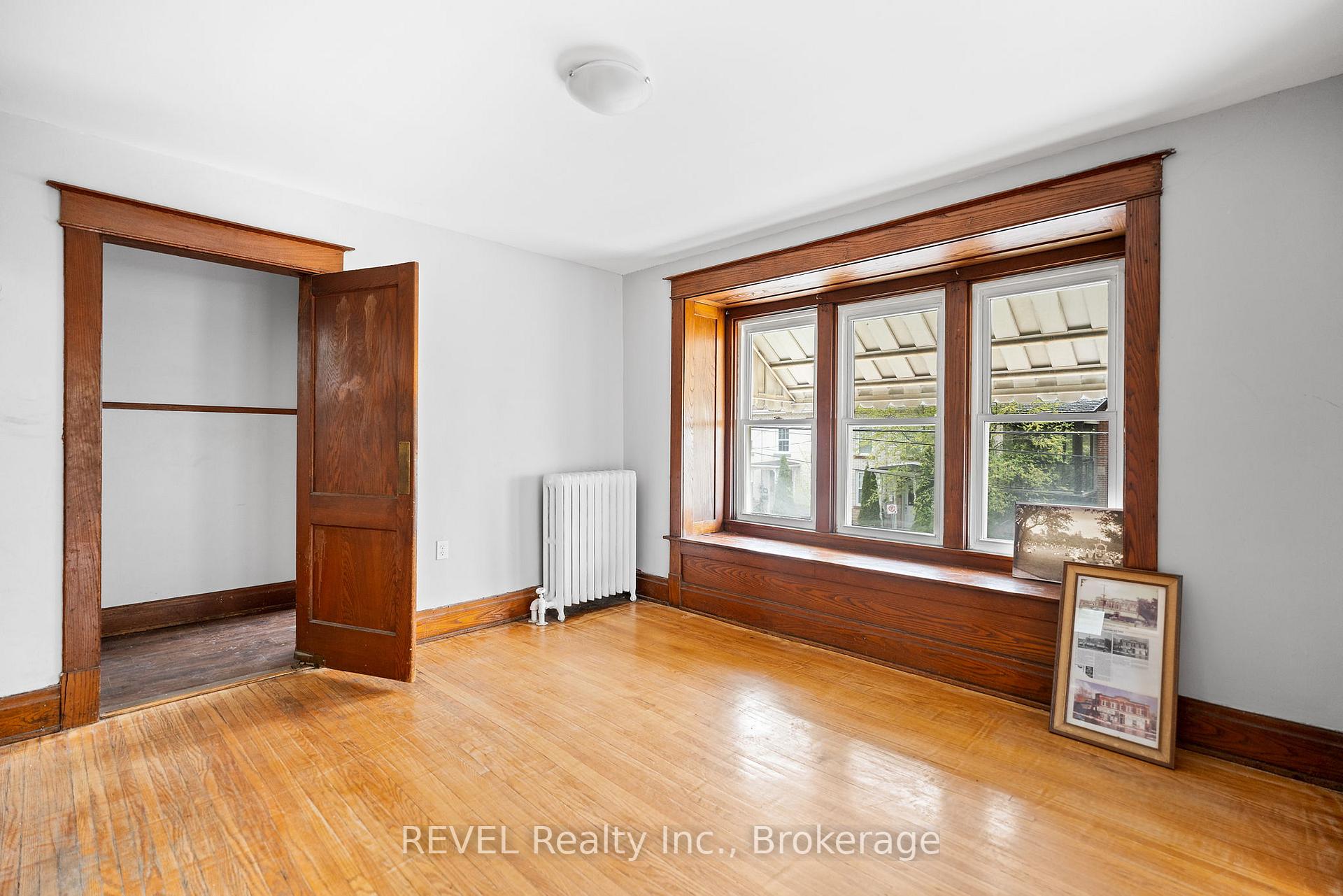 Photo 9 of Unit Apt #1, 74 Queen Street, St. Catharines, Downtown — HOMEH