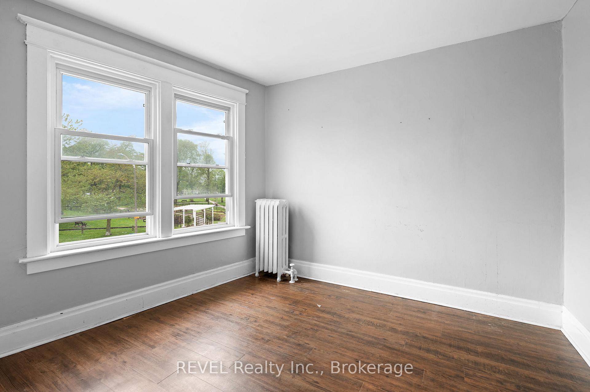 Photo 18 of Unit Apt #1, 74 Queen Street, St. Catharines, Downtown — HOMEH