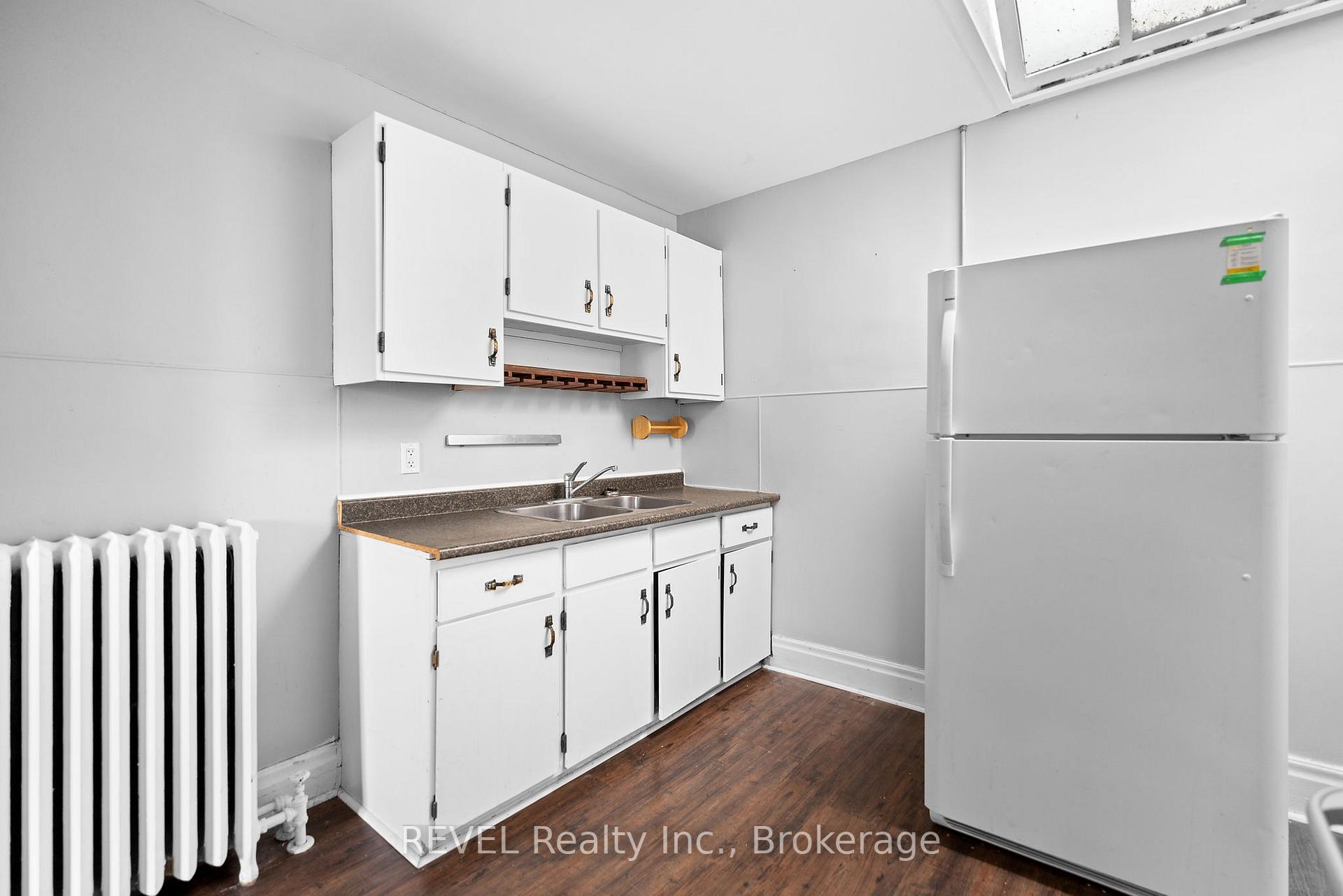 Photo 21 of Unit Apt #1, 74 Queen Street, St. Catharines, Downtown — HOMEH