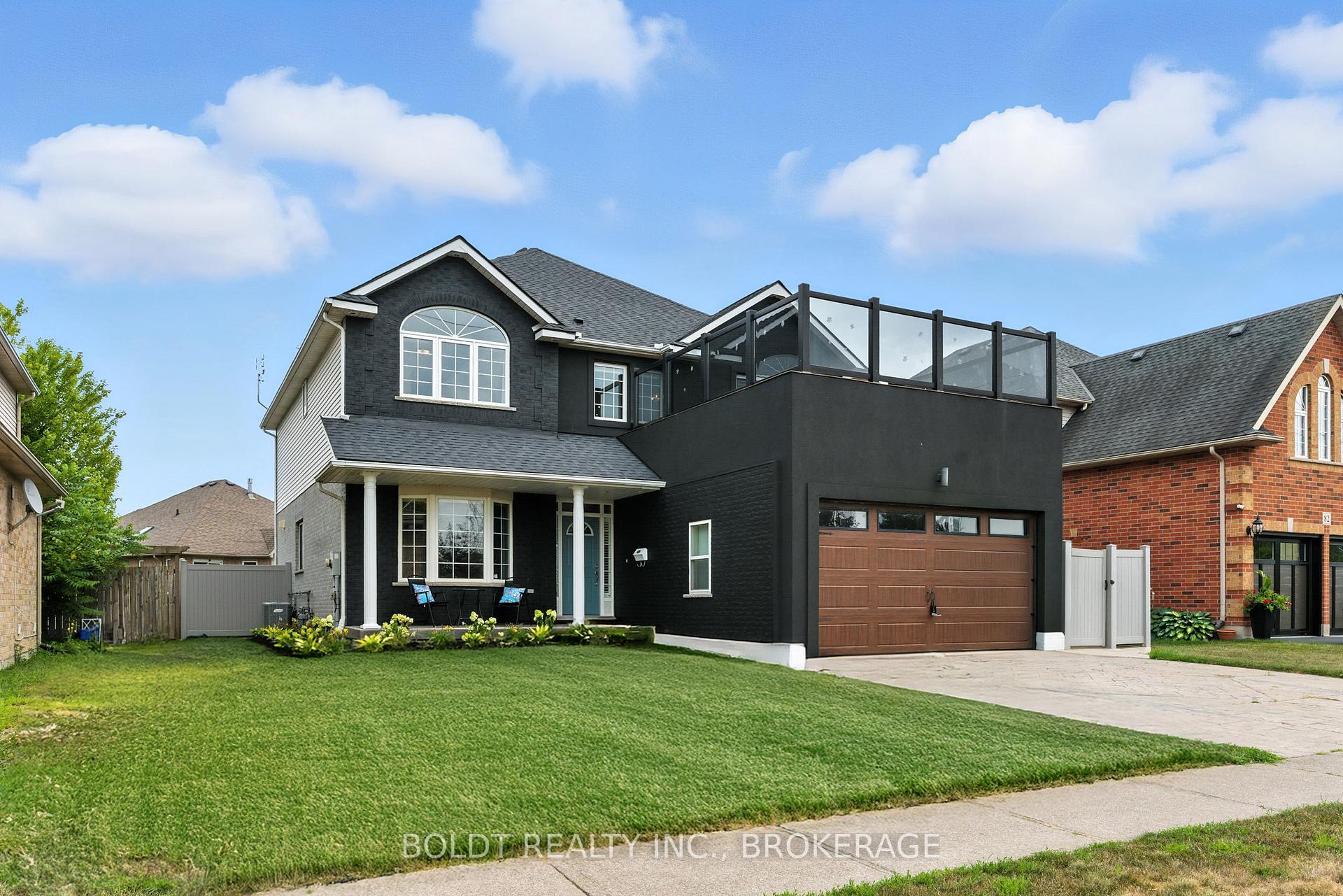 Photo 1 of 84 Vansickle Road, St. Catharines, Rykert/Vansickle — HOMEH