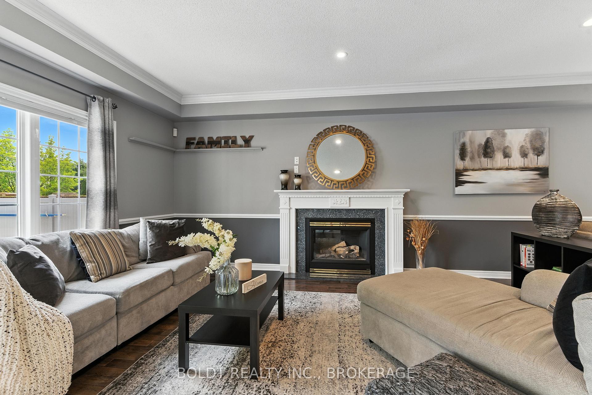 Photo 6 of 84 Vansickle Road, St. Catharines, Rykert/Vansickle — HOMEH