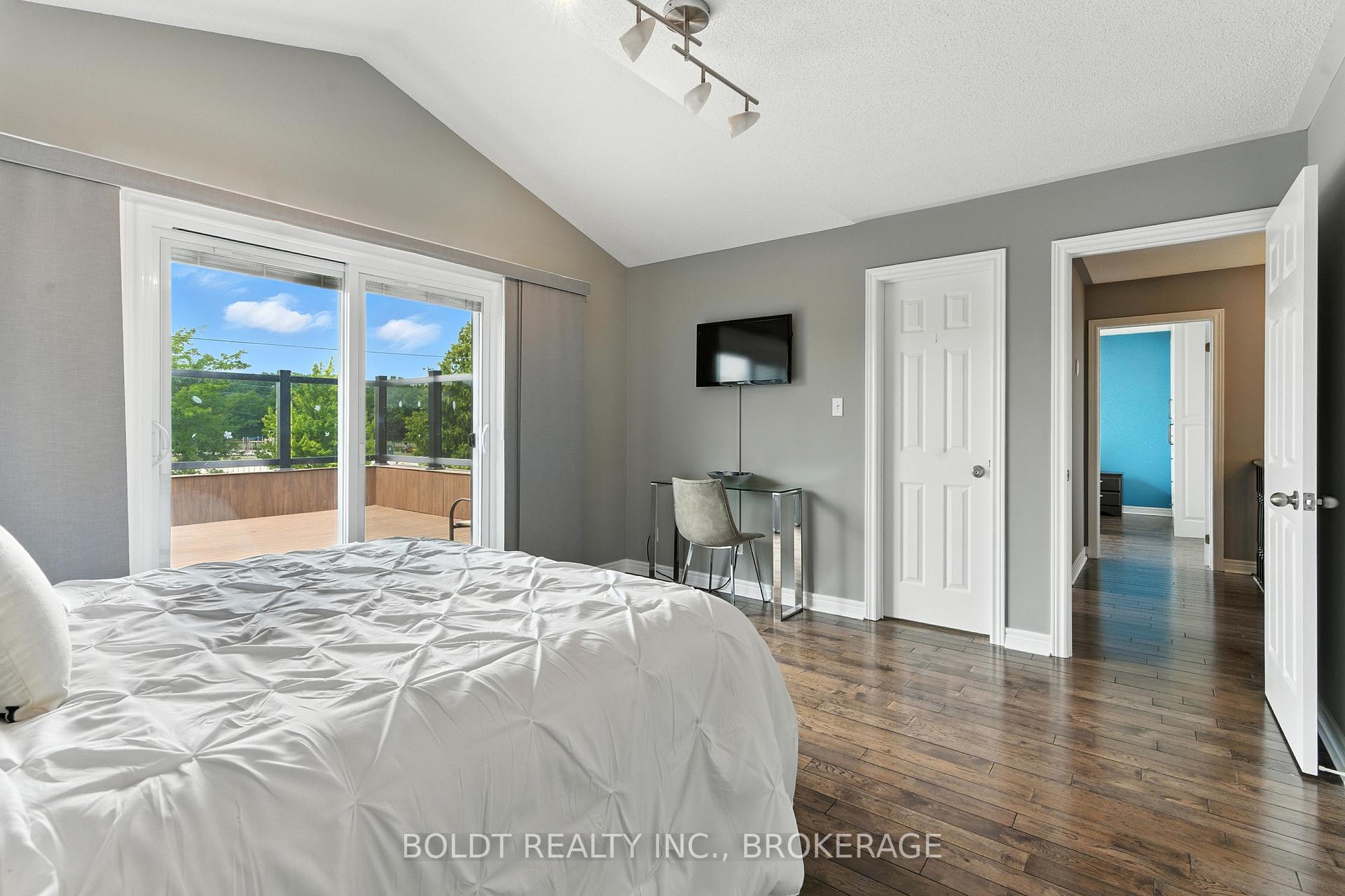 Photo 25 of 84 Vansickle Road, St. Catharines, Rykert/Vansickle — HOMEH