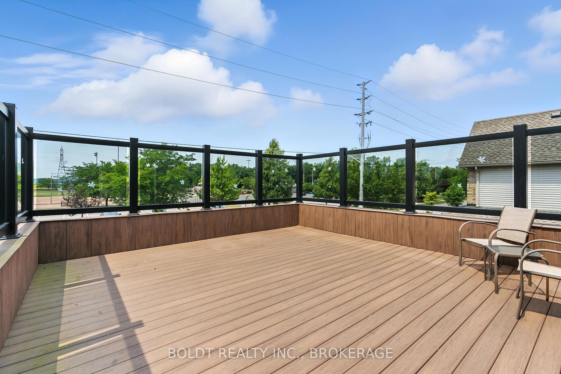 Photo 26 of 84 Vansickle Road, St. Catharines, Rykert/Vansickle — HOMEH