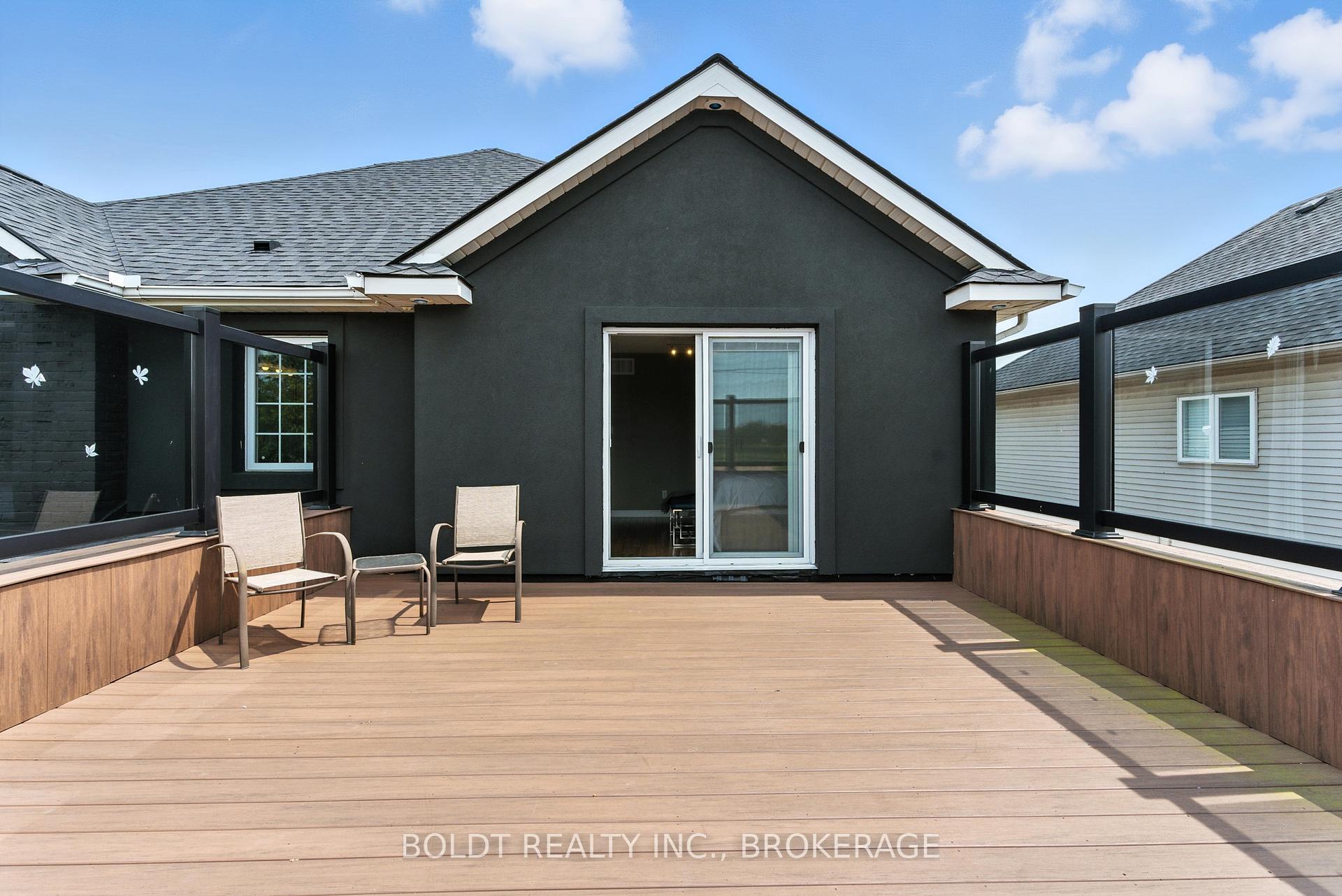 Photo 27 of 84 Vansickle Road, St. Catharines, Rykert/Vansickle — HOMEH