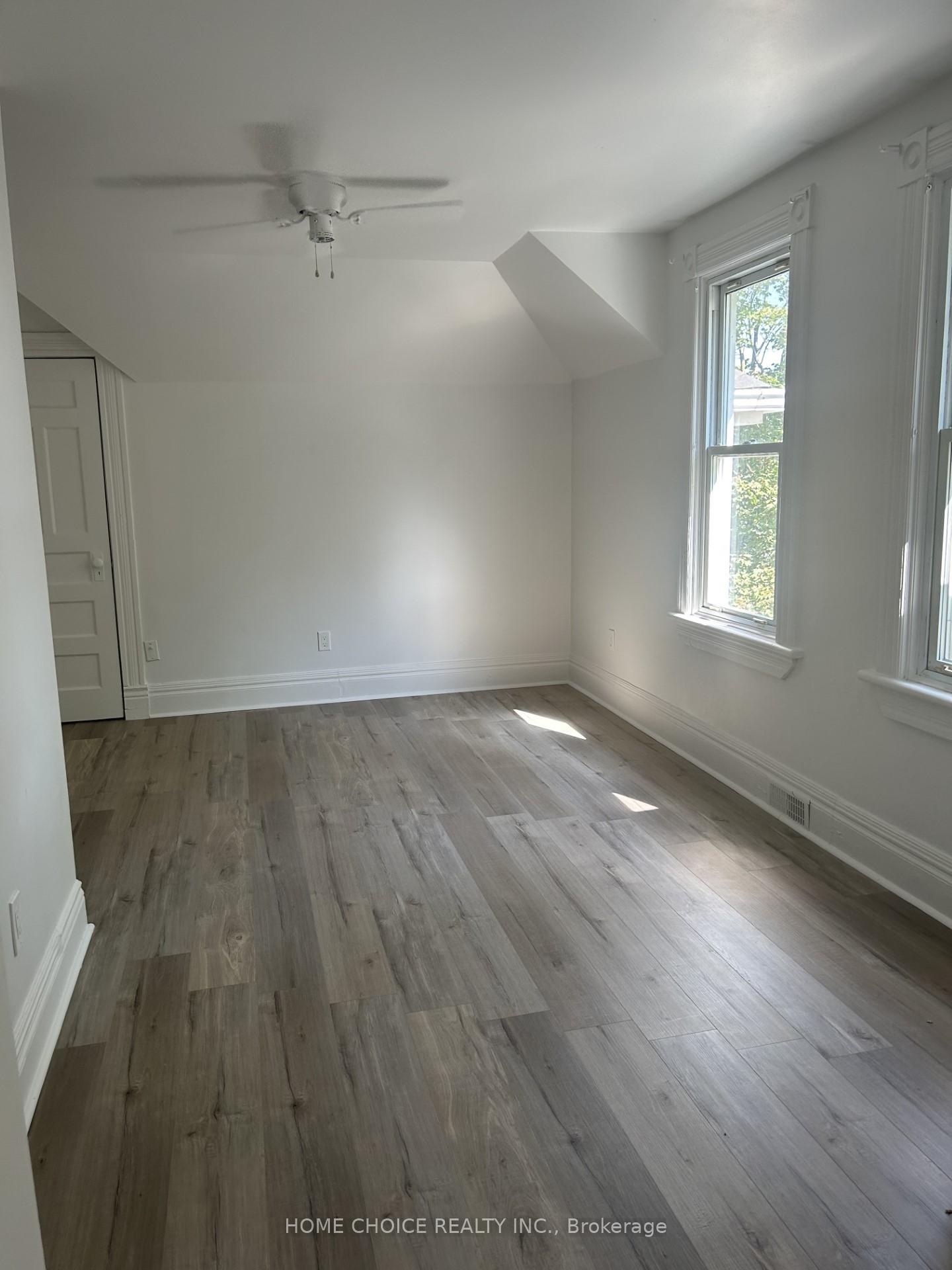 Photo 9 of Unit 2, 82 Maple Street, St. Catharines, Downtown — HOMEH