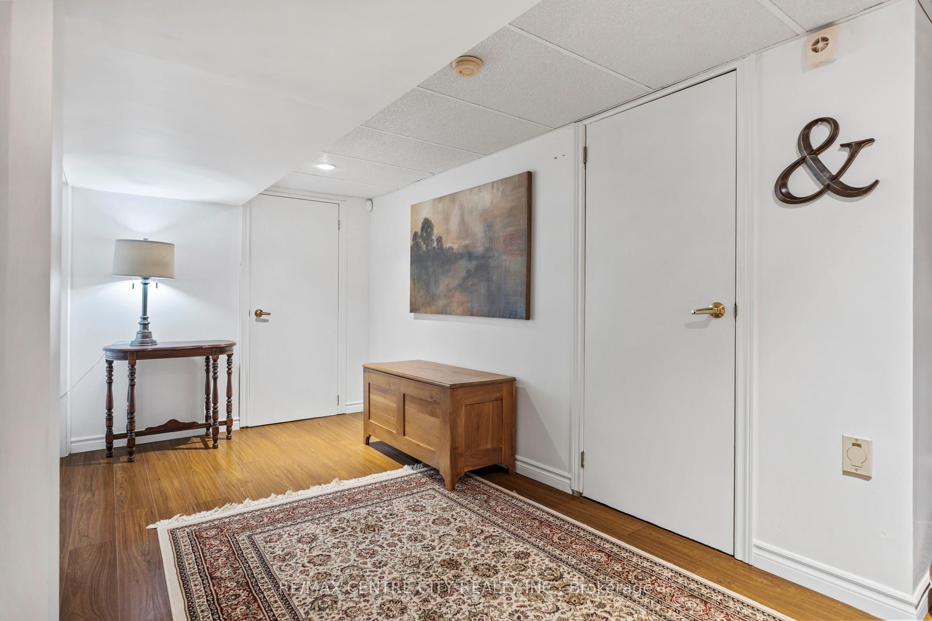 Photo 20 of 32 Dieppe Drive, St. Thomas — HOMEH