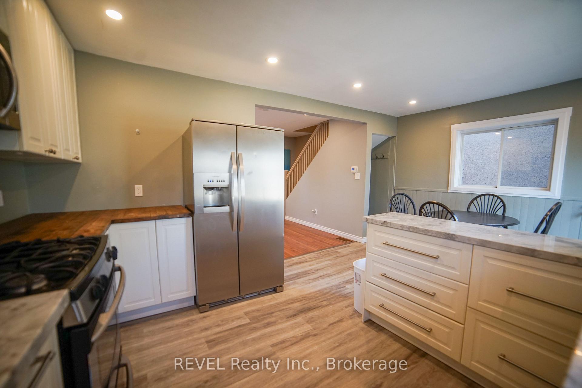 Photo 18 of 32 Edmund Street, St. Catharines, Downtown — HOMEH