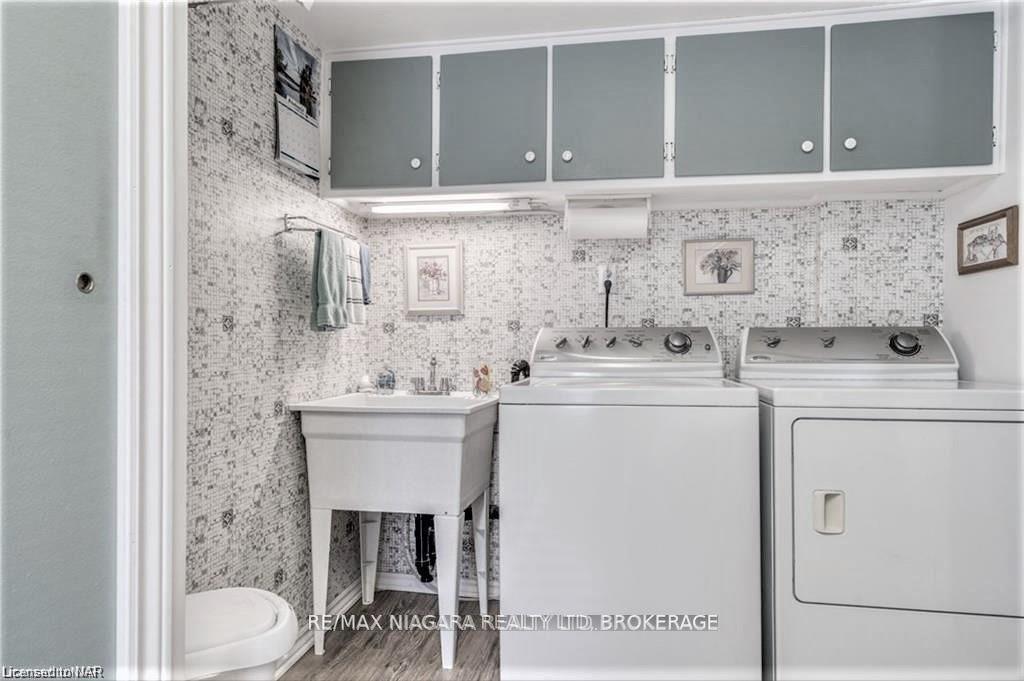 Photo 15 of 253 St Augustine Drive, St. Catharines, Secord Woods — HOMEH
