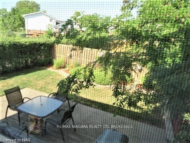 Photo 20 of 253 St Augustine Drive, St. Catharines, Secord Woods — HOMEH