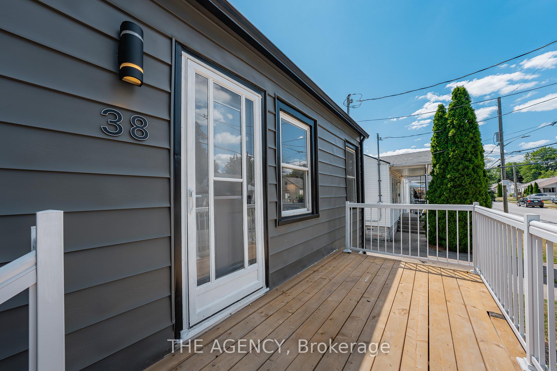 Photo 6 of 38 Parkview Road, St. Catharines, Facer — HOMEH