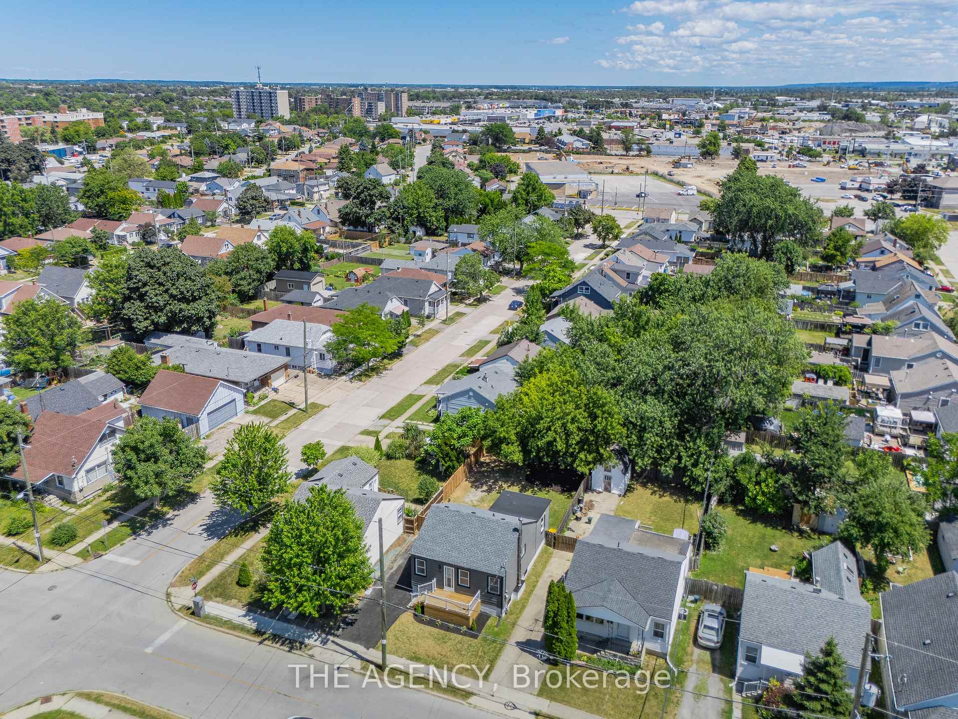 Photo 48 of 38 Parkview Road, St. Catharines, Facer — HOMEH