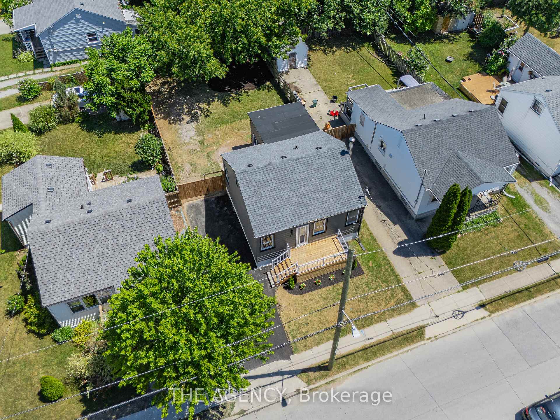 Photo 50 of 38 Parkview Road, St. Catharines, Facer — HOMEH