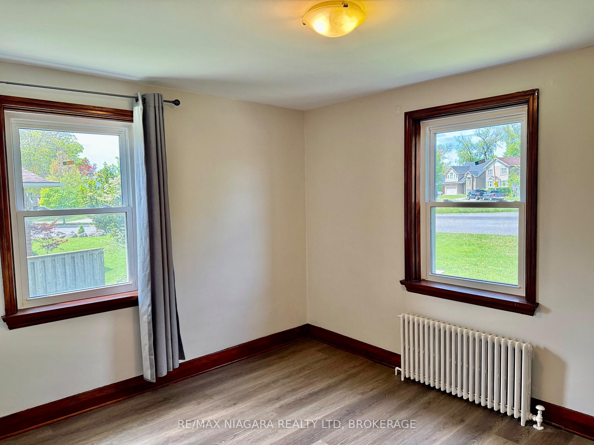 Photo 16 of Unit 4, 9 Riverview Boulevard, St. Catharines, Glendale/Glenridge — HOMEH