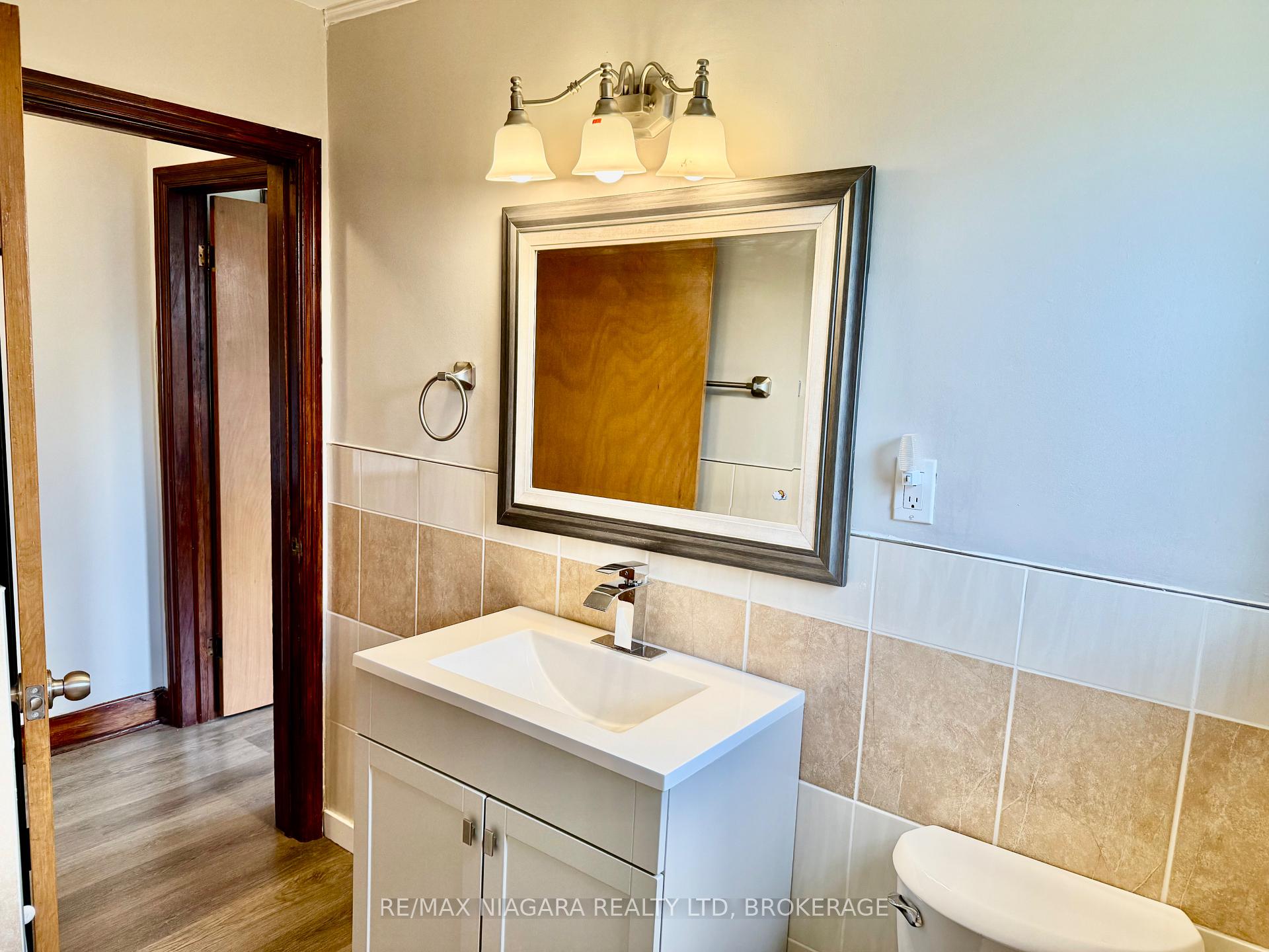 Photo 22 of Unit 4, 9 Riverview Boulevard, St. Catharines, Glendale/Glenridge — HOMEH