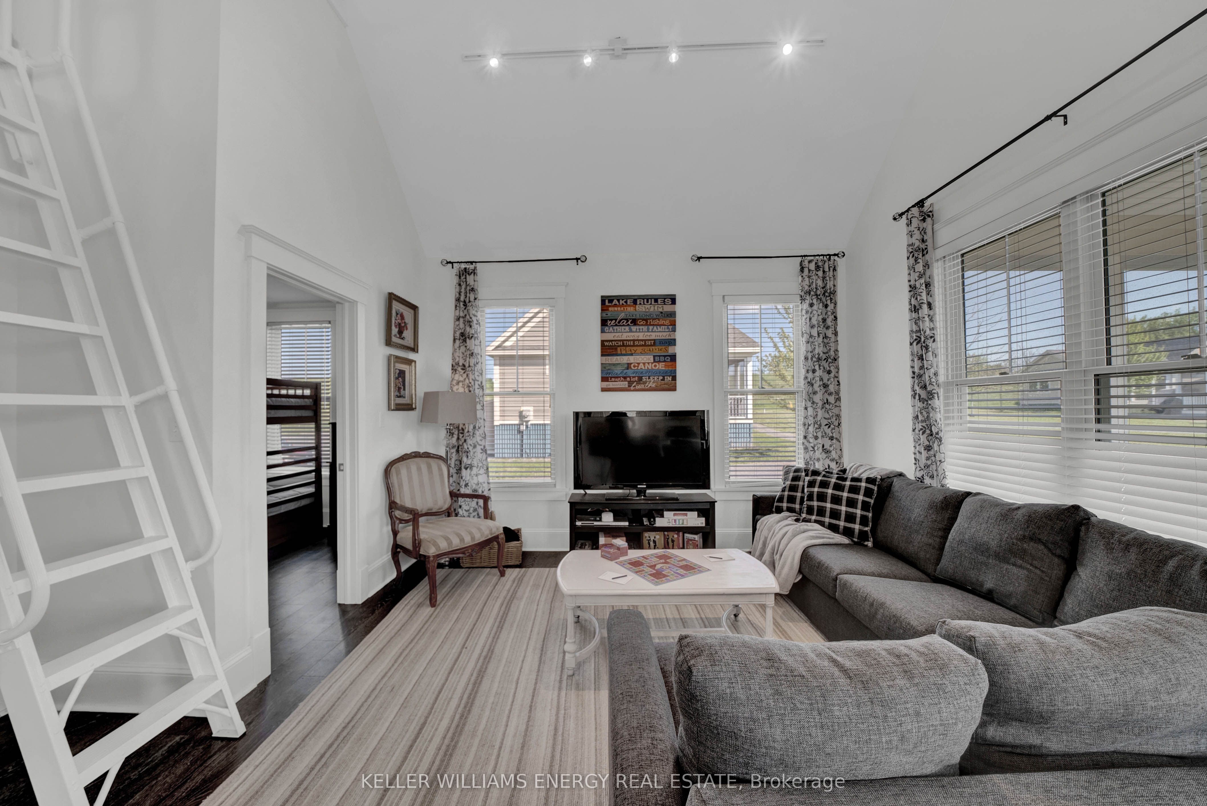 Photo 48 of 43 Butternut Lane, Prince Edward County, Athol Ward — HOMEH