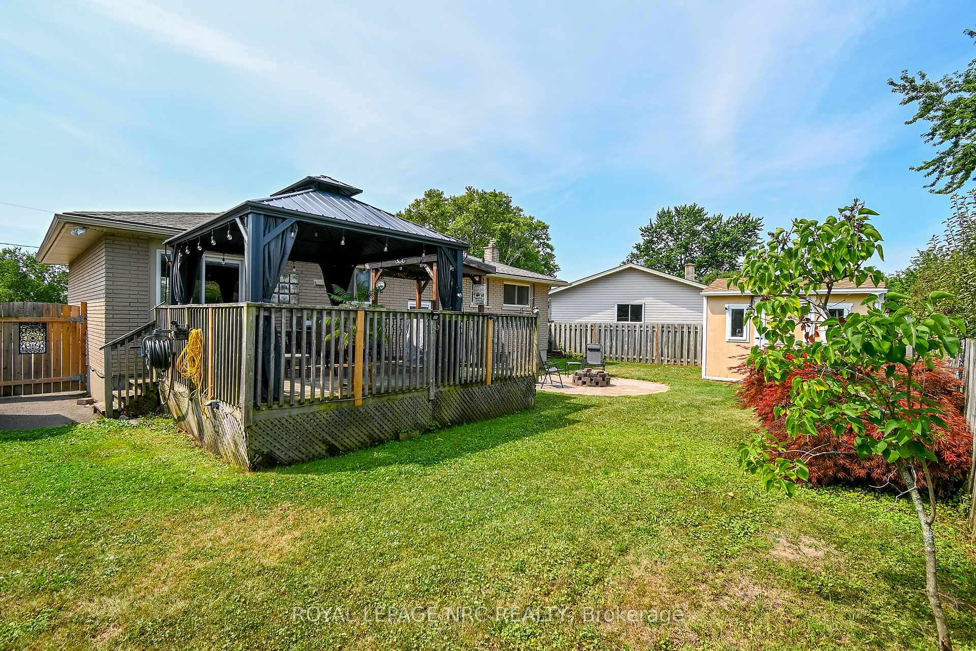 Photo 4 of 7 Greemore Court, St. Catharines, Carlton/Bunting — HOMEH