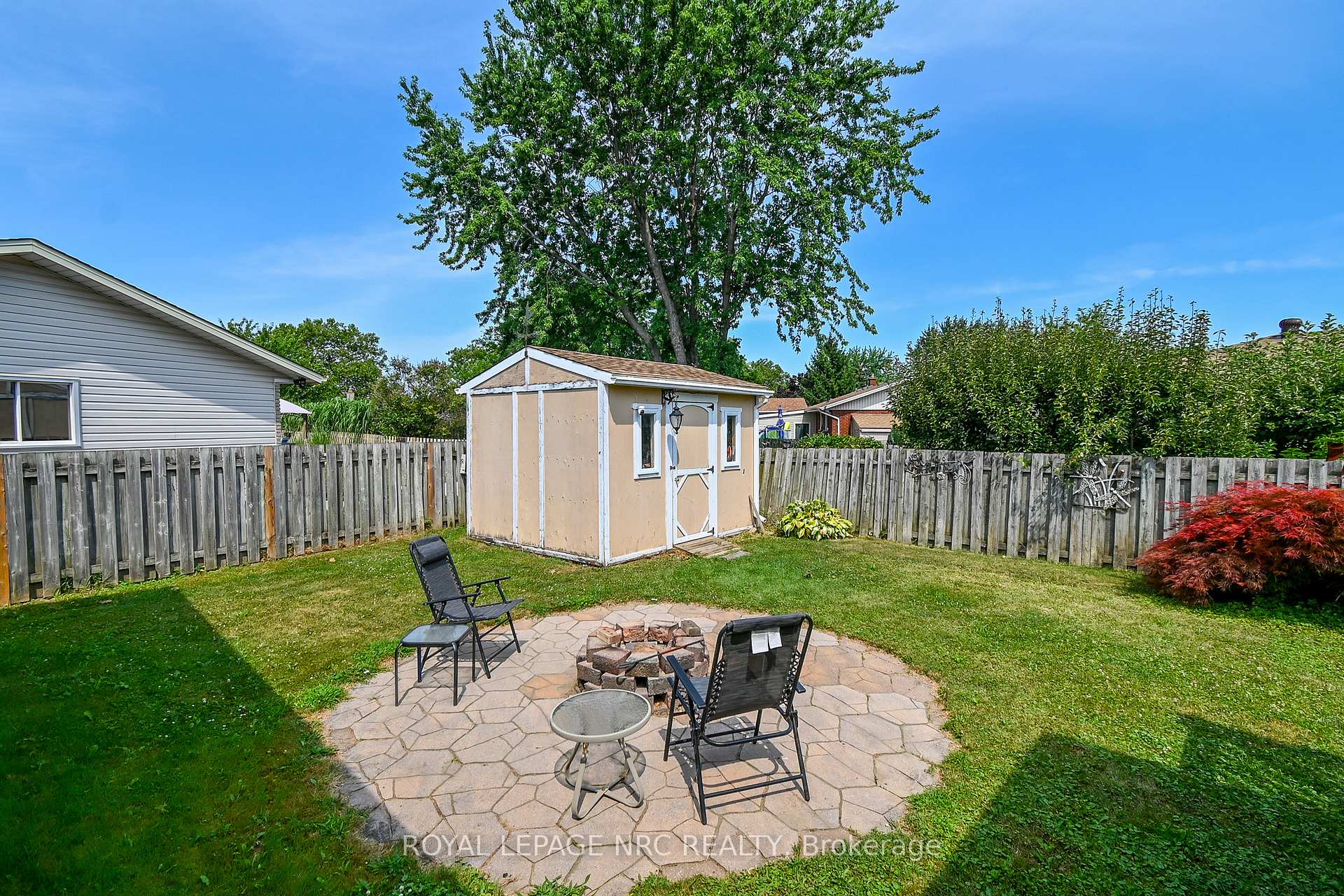 Photo 7 of 7 Greemore Court, St. Catharines, Carlton/Bunting — HOMEH